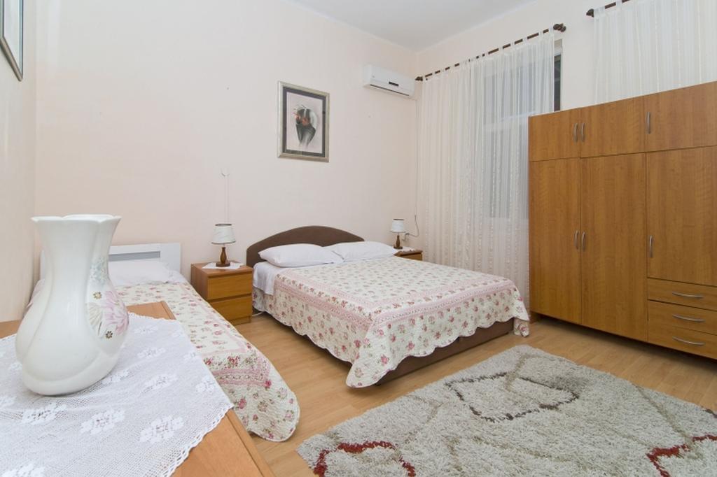 Apartment Vedrana Split Habitación foto
